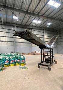 Transportador Inclinado Móvil con Cintas Dentadas para Carga de Bolsas y Otros Materiales de Construcción - Product Image 3