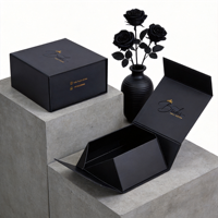 Caja de Regalo de Cartón Rígido Negro Mate Personalizada con Impresión de Logotipo en Dorado para Bodas, Novias y Damas de Honor