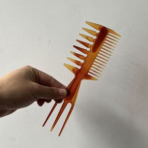 Peigne Afro à dents larges 3-en-1 multifonction pour coiffer les cheveux bouclés - Product Image 2