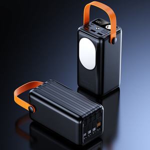 Batterie externe haute capacité 70000 mAh avec câbles, lampe torche, charge rapide 22,5 W, chargeur de téléphone portable portable 60000 mAh - Product Image 5