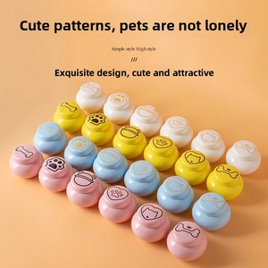 Urna Funeraria Redonda Hecha a Mano para Mascotas (Perros y Gatos) con Frasco Sellado para Recolección de Pelo y Artículos Funerarios Conmemorativos - Product Image 2