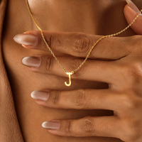 Collier personnalisé minimaliste avec initiale unique, chaîne en acier inoxydable, pendentif pour femme de bureau, bijoux