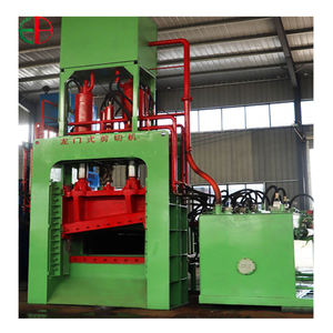 Pressa idraulica per taglio di metallo per la lavorazione di rottami metallici - Product Image 2