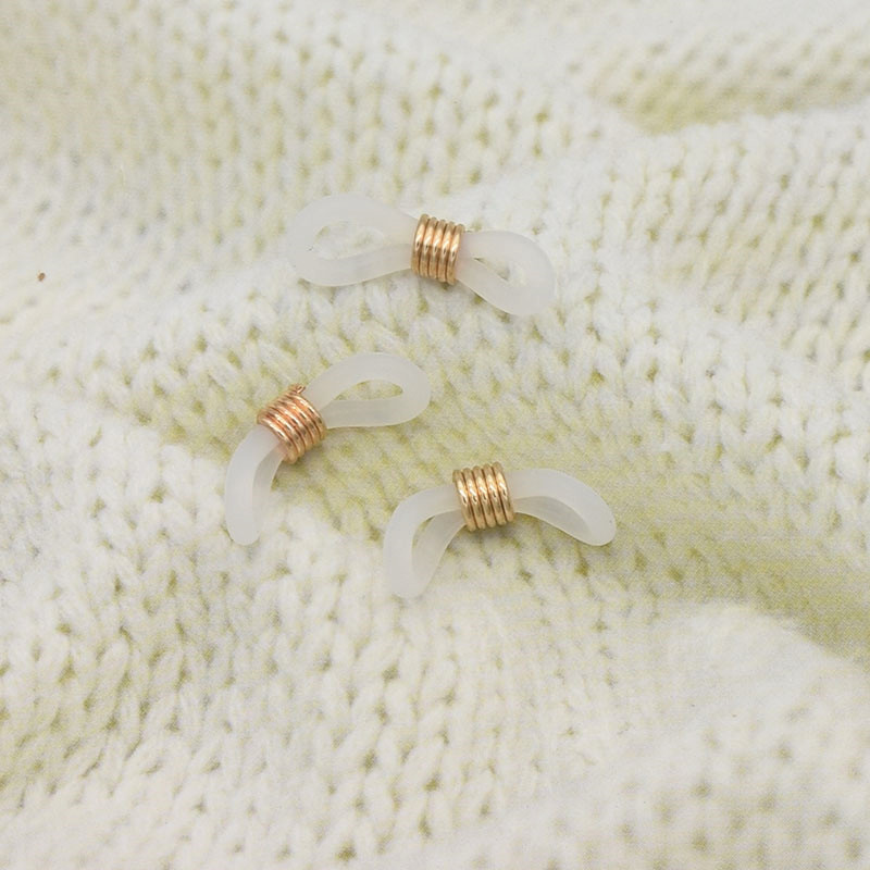 Anillo blanco lechoso con hebilla de resorte dorado Kc