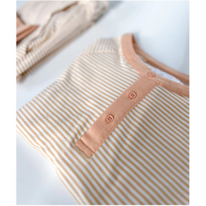 Qiqu Pet Supplies Custom New Designer abbigliamento felpe con cappuccio in cotone abbinate umane Best Friend Dogs Gift for Italian greyhound whippet - Product Image 2