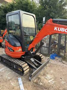 รถขุดขนาดเล็ก Kubota U27 มือสอง น้ำหนัก 2.7 ตัน นำเข้าจากญี่ปุ่น เหมาะสำหรับงานจัดสวนและโครงการปรับภูมิทัศน์ในเขตเทศบาล - Product Image 4
