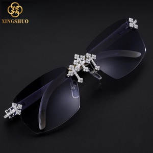 Gafas Xs Pass Tester Moissanite con diseño de triple puente cruzado, estilo 'Iced Out', de moda para hombre y mujer, joyería, regalo, venta al por mayor - Product Image 1