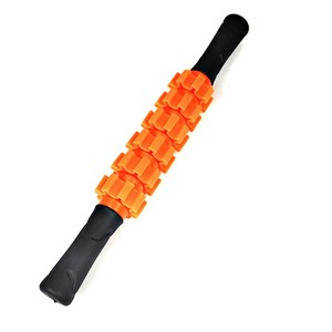 Ensemble de rouleaux en mousse de yoga personnalisés 5 en 1 avec bande de résistance, balle de massage, bâton de massage, sangle d'étirement dans un sac en filet portable - Product Image 6