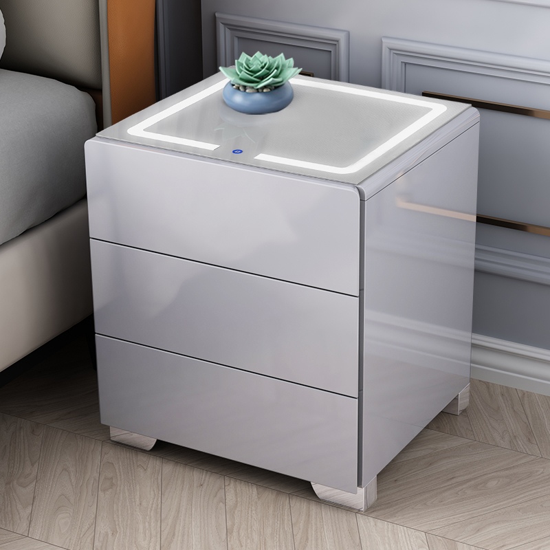 grey+Tri color Light