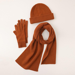 Nuevo Conjunto de Bufanda, Gorro y Guantes de Cachemira Suave para Adultos, Tejido Transpirable para Otoño, con Etiqueta Personalizada - Product Image 3