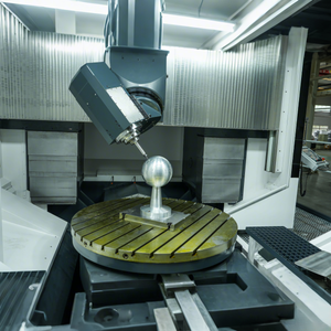 YH63160V 5 Axis <strong>CNC</strong> Machining Center for Industrial Machinery <strong>Machine</strong> Center Complex Parts Processing <strong>CNC</strong> Milling <strong>Machine</strong> - Product Image 4