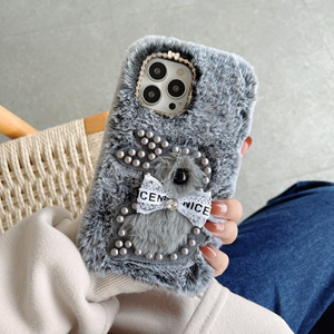 <span class=keywords><strong>Coque</strong></span> de téléphone en peluche brodée 3D avec lapin mignon et cadre d'appareil photo en strass OEM ODM pour <span class=keywords><strong>iPhone</strong></span> 11 <span class=keywords><strong>12</strong></span> 13 14 15 Pro Max - Product Image 4