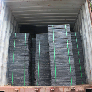 Pallet in Fibra di Vetro GMT su Misura per Macchina per Blocchi Autobloccanti con Lunga Durata in Calcestruzzo - Product Image 2