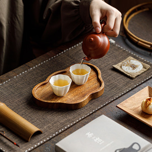 Guanlan Walnut Teapot <b>Tray</b> Solid Wood Dream Butterfly Shape Small <b>Tea</b> <b>Tray</b> For Dry Brewing Household Use - Product Image 4