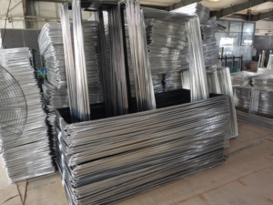 Vente en gros du fabricant Barre d'espacement pour double vitrage Barre d'espacement pour bords chauds de couleur de pliage Verre <span class=keywords><strong>isolant</strong></span> pour bords chauds - Product Image 2