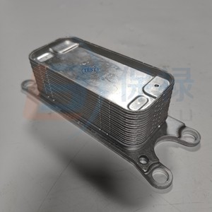 Chrysler 300C Grand Voyager V11 <b>Radiator</b> 5184294AE 15x9x10 Cm For Van Replacement - Product Image 2
