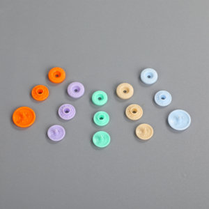 Accessori di abbigliamento personalizzato all'ingrosso Clasics per abbigliamento fermagli in plastica bottone a pressione per abbigliamento morsetti - Product Image 4