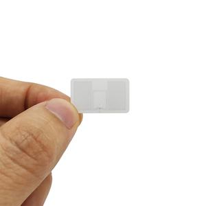 Autocollants RFID UHF 25*15mm pour la sécurité en vente au détail, système EAS 860-960MHz, étiquette souple antivol pour l'inventaire d'entrepôt - Product Image 3