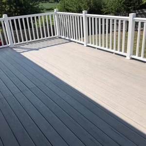 Mẫu miễn phí tái chế nhựa thiết kế phổ biến ban công WPC sàn gỗ ánh sáng nhà máy ngoài trời PE capped WPC Composite <span class=keywords><strong>decking</strong></span> tại Trung Quốc - Product Image 3