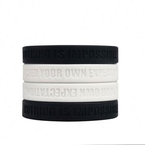 ผู้ผลิตนำเสนอการปรับแต่งสายรัดข้อมือซิลิโคนสร้างแรงบันดาลใจในราคาที่เข้าถึงได้ พร้อมสายรัดข้อมือยางคุณภาพสูงแบบนูนลาย - Product Image 1