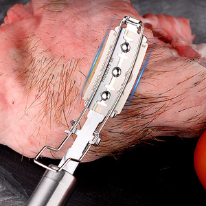 Outil d'épilation professionnel en acier inoxydable, idéal pour l'élimination des poils de porc, de la laine et des pattes d'animaux ; prêt à être expédié. - Product Image 1