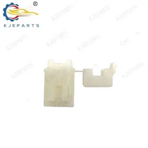 Custom White Automotive 2 Pin Female Fuse Connector For Car Wire Connectors Socket