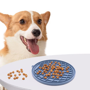 Almohadilla Grande de Silicona con Forma de Pez para Lamer, Comedero Lento con Ventosas para Entrenamiento de Perros - Product Image 2