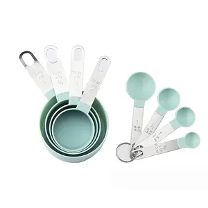 Measuring Cups and Measuring Spoons 8 Piece Colorful Plastic Bag Light Kitchen Customized Tools