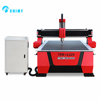 Routeur CNC 1300 2500 3.7KW pour gravure et découpe de panneaux de particules
