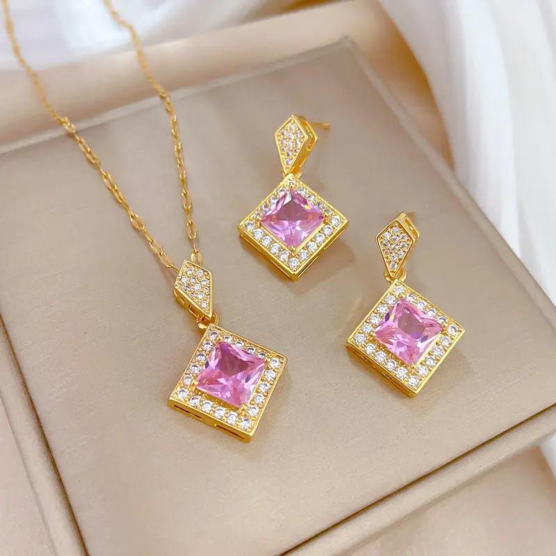 QIFEI High Quality Luxury Jewelry Full Zirconia Jewelry Set Brass Real Gold Plated Earrings Necklace Set