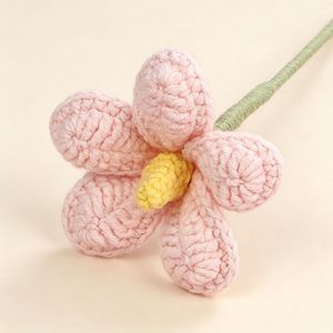 กิ่งกล้วยไม้สีม่วงถักโครเชต์แบบแฮนด์เมดสำเร็จรูป, ดอกลีลาวดีสีแดงถักโครเชต์, ดอกไม้ประดิษฐ์ - ของขวัญชิ้นเล็กๆ สำหรับวันครู - Product Image 3