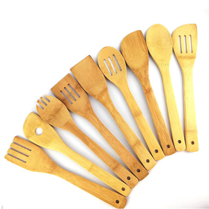Juegos de cocina de bambú orgánico Utensilios naturales saludables libres de químicos y barnices plásticos - Product Image 2