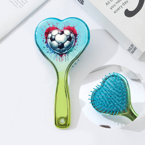 Nuovo Pettine Massaggiante Elettroplaccato 2026 con Design Trendy a Cuore Colorato e Graffiti Calcistici - Product Image 2