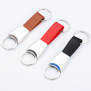 Sang Trọng Cá Nhân Hình Trái Tim Da Keychain Số Lượng Lớn Bán Buôn Có Sẵn Trong Màu Đỏ Màu Xanh Và Bạc Cho Nam Giới Và Phụ Nữ - Product Image 3