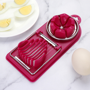 Accesorio de Cocina Portátil de Alta Calidad, Cortador de Huevos de Acero Inoxidable Moderno 2 en 1 con Base de Plástico para Huevos Cocidos y Uso Doméstico - Product Image 1