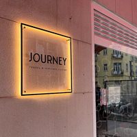 Panneau publicitaire lumineux LED étanche à cadre en acier inoxydable haute luminosité Zhilin, prix de gros, pour salon de beauté
