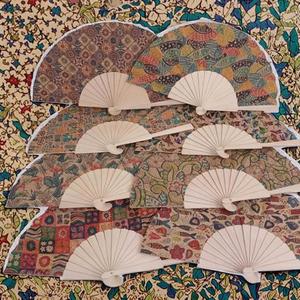 Éventail pliant en bambou personnalisé, style art populaire écologique, motif sculpté, impression sur liège, cadeau d'affaires artisanal, portable - Product Image 2