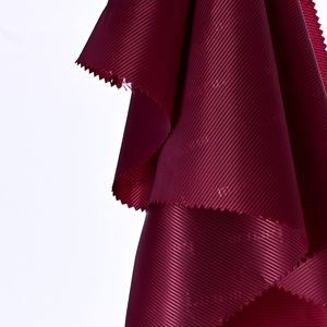 Dịch Vụ OEM 210T <span class=keywords><strong>Polyester</strong></span> Nổi <span class=keywords><strong>Twill</strong></span> Taffeta Vải Cuộn Cho Phù Hợp Với Áo Khoác Và Túi Lót - Product Image 4