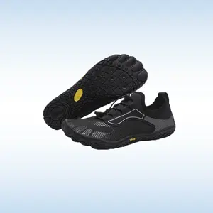 Venta al por mayor de Surf para hombre antideslizante de secado rápido para nadar buceo Aqua Sports Pool Beach Fitness entrenamiento descalzo zapatos deportivos zapatos de agua