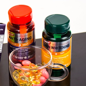 Set de Día y Noche para Blanquear y Aclarar la Piel, Antienvejecimiento, Marca Privada OEM, Suplemento de Glutatión Puro, Píldoras Blanqueadoras de Levadura - Product Image 6