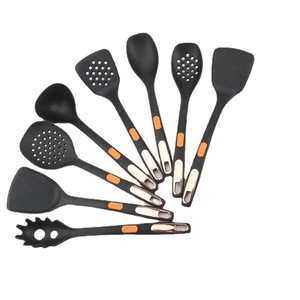 Espátula Resistente al Calor Disponible en Varios Colores, Cuchara, Espumadera, Utensilios de Cocina de Silicona para el Hogar, Juego de Utensilios de Cocina - Product Image 2