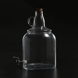 ジュースやワインの貯蔵用の最も安価な手吹きの頑丈な透明ガラス製品