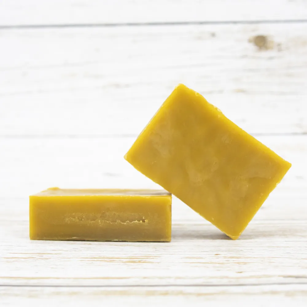 Natural organic beeswax for cosmetic and Candles