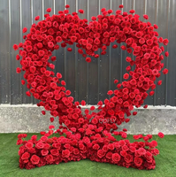 Groothandel zijden rozen hartvormige kunstbloemen boog voor bruiloft evenement achtergronddecoratie handgemaakt realistisch moderne stijl