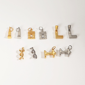 Acier inoxydable Mini Empire State Building Pendentif Charm Or Jaune <span class=keywords><strong>Horloge</strong></span> Towe Pont Arc De Triomphe Charmes - Product Image 3