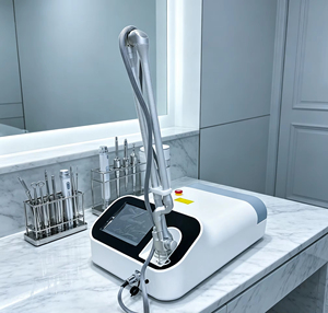 อุปกรณ์เสริมเครื่องเลเซอร์ CO2 แบบ Fractional รุ่นล่าสุด สำหรับใช้ในบ้าน เพื่อการฟื้นฟูผิวหน้า มือ และเท้า - Product Image 6