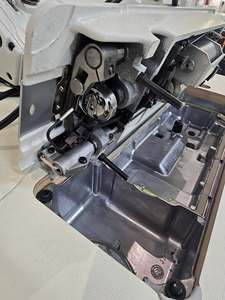 Machine à coudre à point droit de marque japonaise avec table et support, ensemble complet en promotion - Product Image 3
