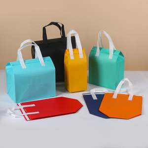 Sac isotherme promotionnel réutilisable en PP non tissé avec logo personnalisé, pour emballage alimentaire à emporter - Product Image 1