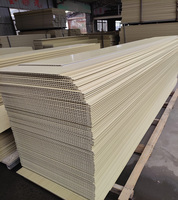 Panneaux muraux en PVC imperméables et ignifuges EverJade, nouveau design, surface imitation bois, pour la décoration intérieure du salon