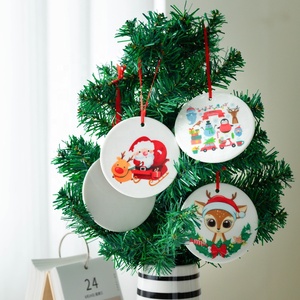 Ornements en céramique ronds de 3 pouces pour la décoration de Noël, couleur personnalisée, impression UV/sublimation, vente en gros d'usine - Product Image 4